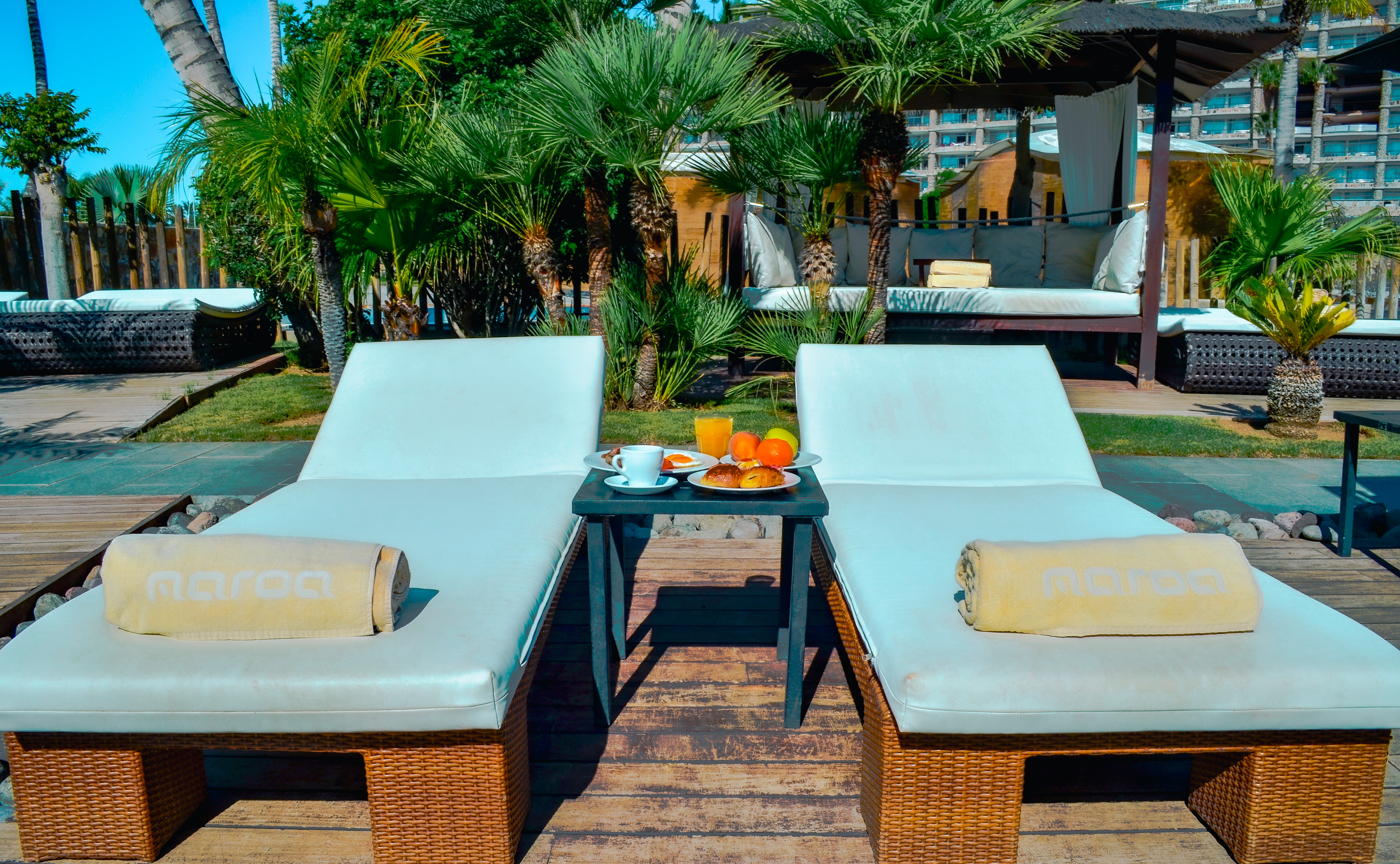 Day pass con desayuno y almuerzo / Day pass with breakfast and lunch